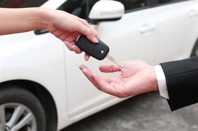 汽車越來越便宜,買車的人卻越來越少,原因真的很現(xiàn)實(shí)!